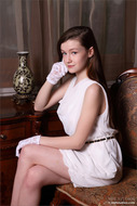 Emily Bloom Lovely Nude Teen - pics 00