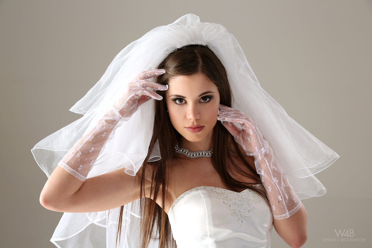 Little Caprice - White Wedding - picture 02