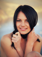 Smiley Hottie Open Pussy Pics - pics 13