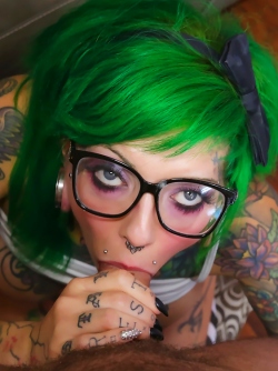 Tattooed Pornstar Sydnee Vicious