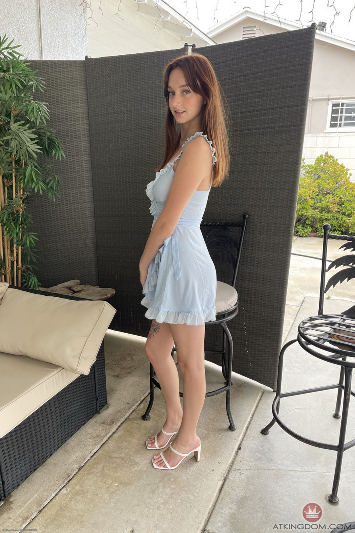 Melanie Marie Outdoor POV BTS - picture 00