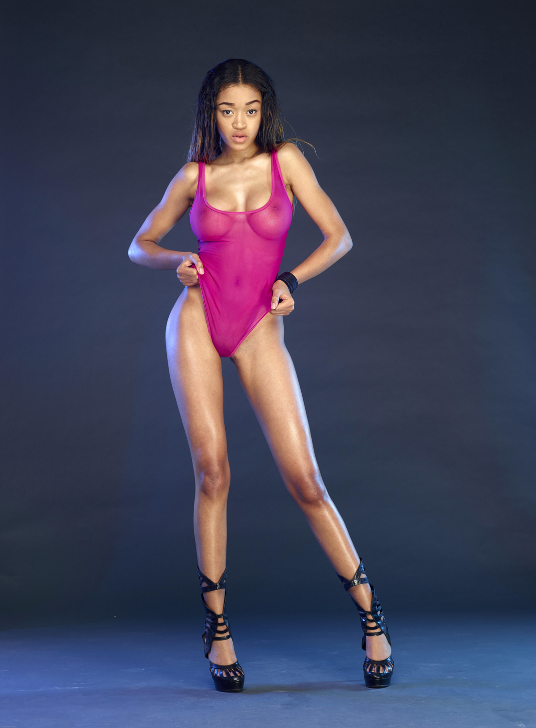 Ebony Goddess Tyra Pink Panther - picture 01