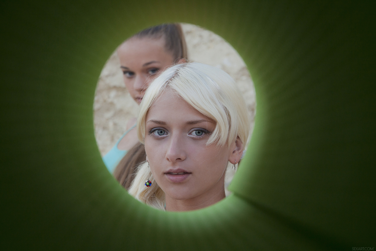 Nika N Milena D Wild Lesbian Sex - picture 00