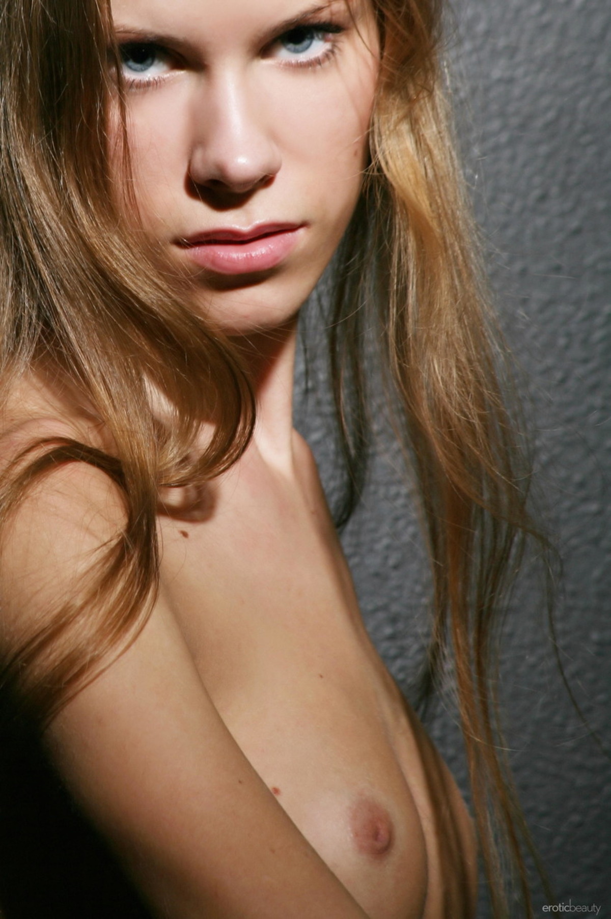 Slender Girl Renata A - Denim Fetish - picture 16