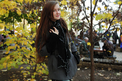 Delicious Babe Emily Bloom: ROJO - pics 01