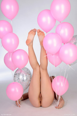 Pink Balloons - Larissa J - Premiere - pics 16
