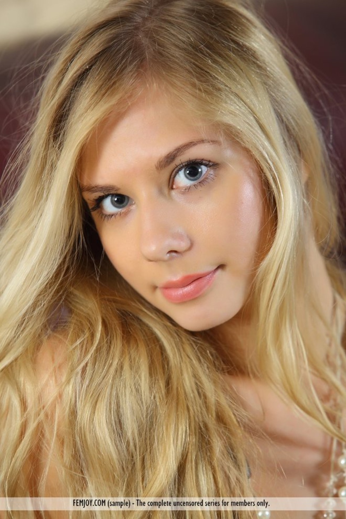 Cute Teenager in Lacy Panties - picture 14