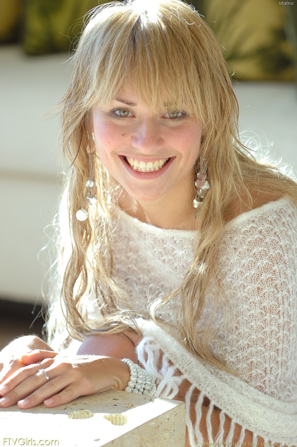 Amazing Blonde Amateur - Marina - picture 00