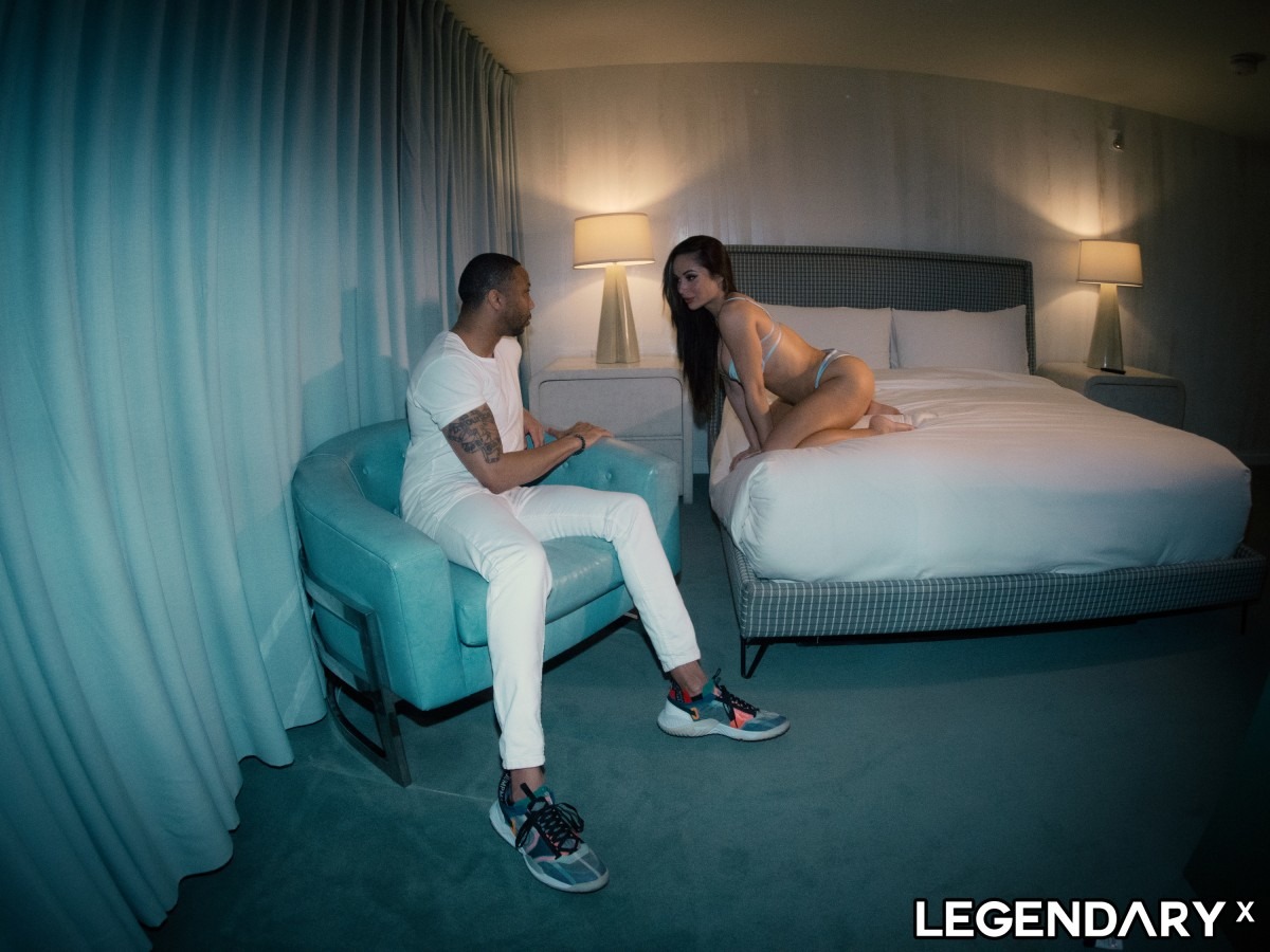 Crystal Rush - Insatiable Milfs Vol5 - picture 06