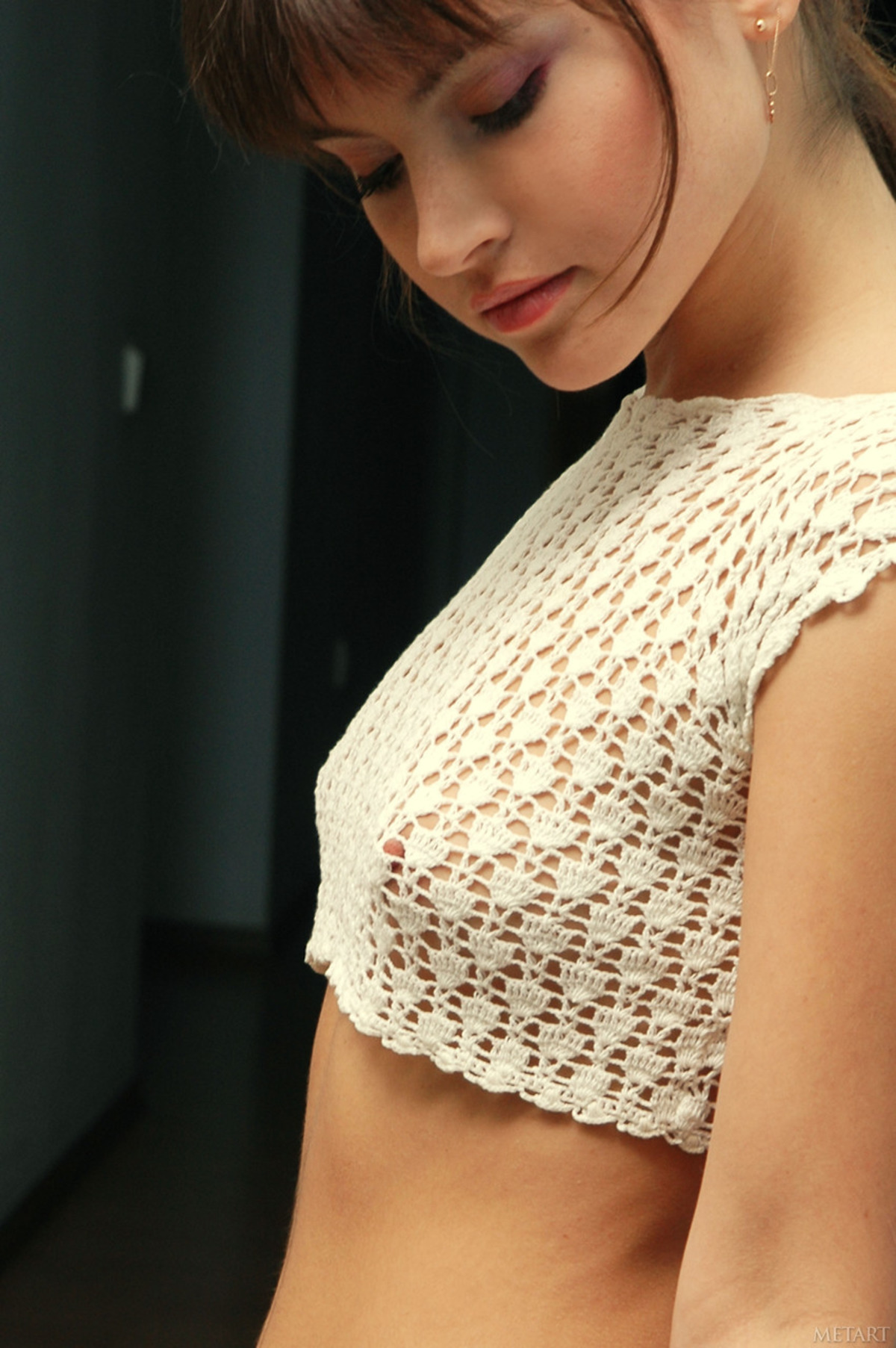 Natural Teen Anna Q in Magnifique - picture 16