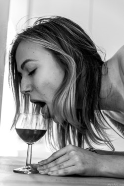 Sexy Jeans Babe Aislin - Skip Day - pics 17