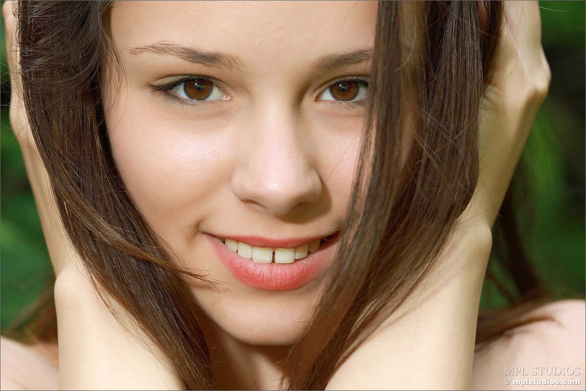Alma and Viva in Gentle Nature - picture 07