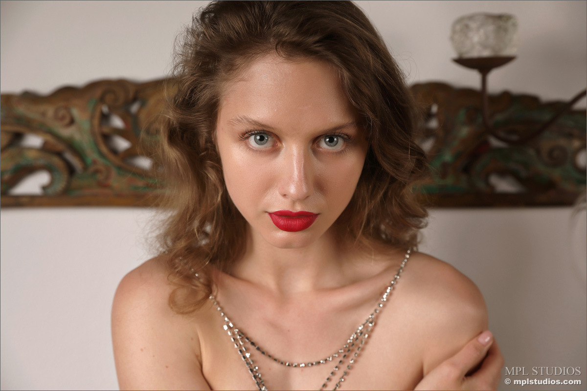 Flat Chested Clarice - Fever Desire - picture 00