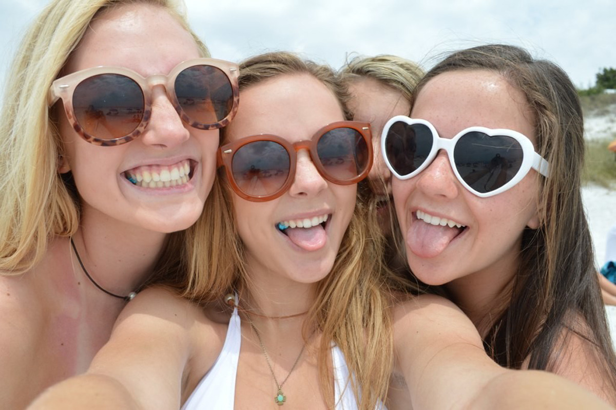 Steaming Hot Amateur Bikini Babes - picture 08