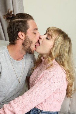 Mackenzie Moss - Sweet Sinner Fuck - pics 00