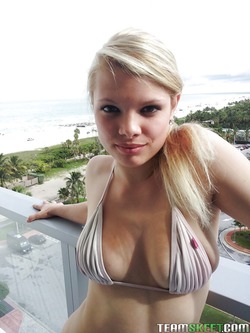 Sweet Girl Next Door - Stella - pics 02