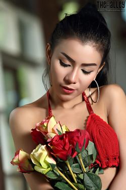 Sexy Asian Babe Aliyah in Red Bikini - pics 03
