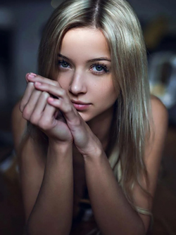 Sexy Blonde with Pretty Face - Franceska Fournier via Mr Skin