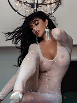 Incredibly Hot Busty Bombshell Abigail Ratchford via Mr Skin