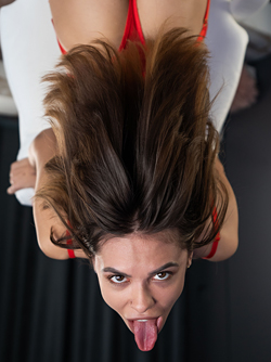 Kinky Chica Minori - Coffee Break 1
